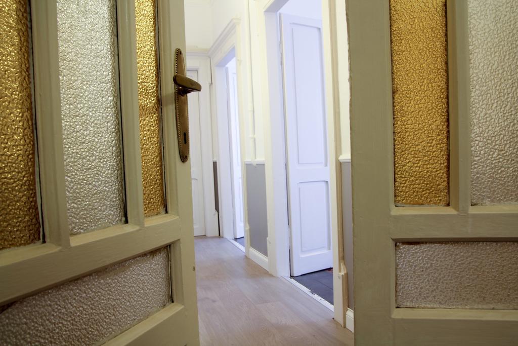 Max Apartment