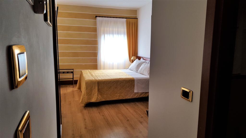 Hotel Aurora
