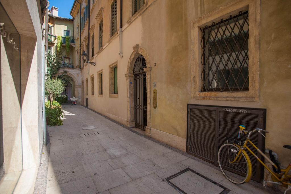 Italianflat - Palazzo Zeiner Apartment