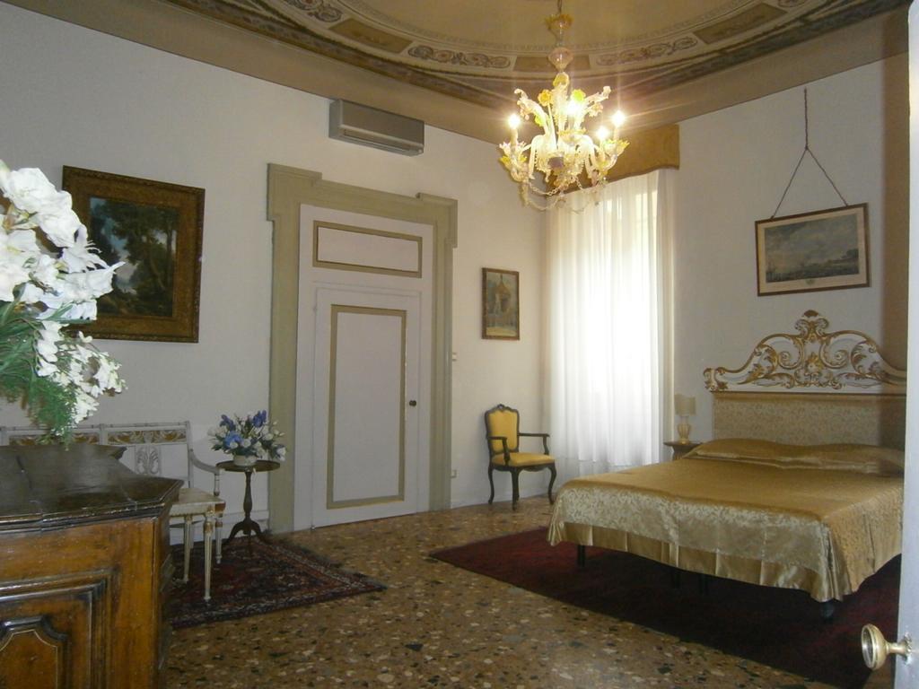 Bed and breakfast B&B Palazzo Camozzini 3*