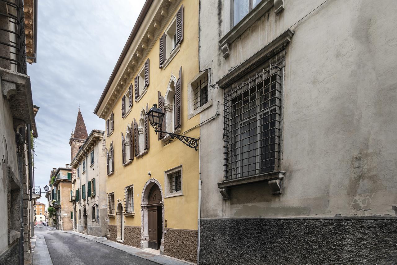 Residenza Palazzo Brenzoni Apartment *
