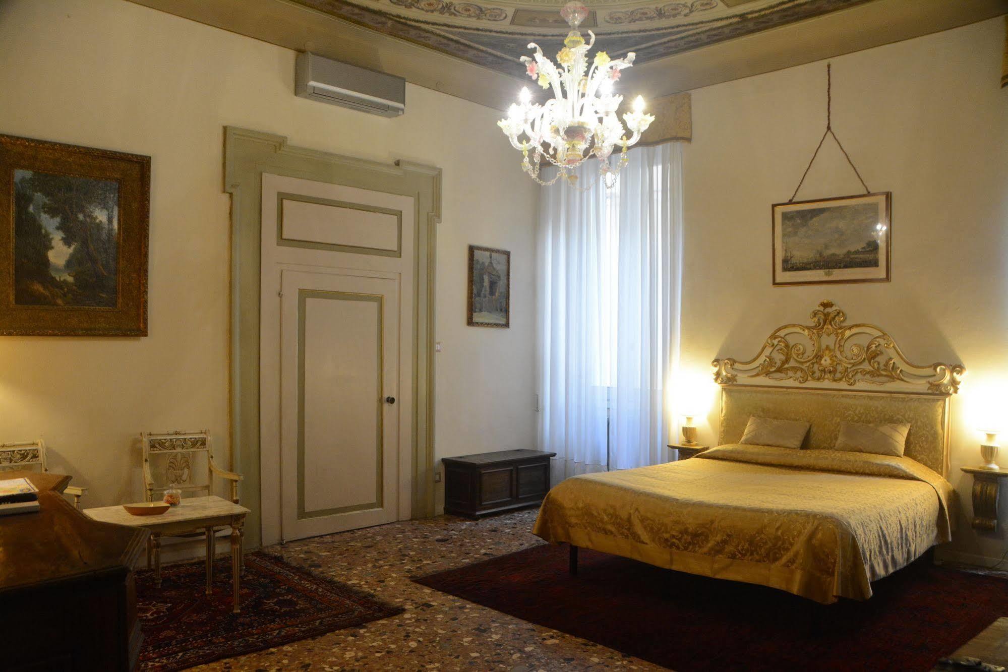 B&B Palazzo Camozzini