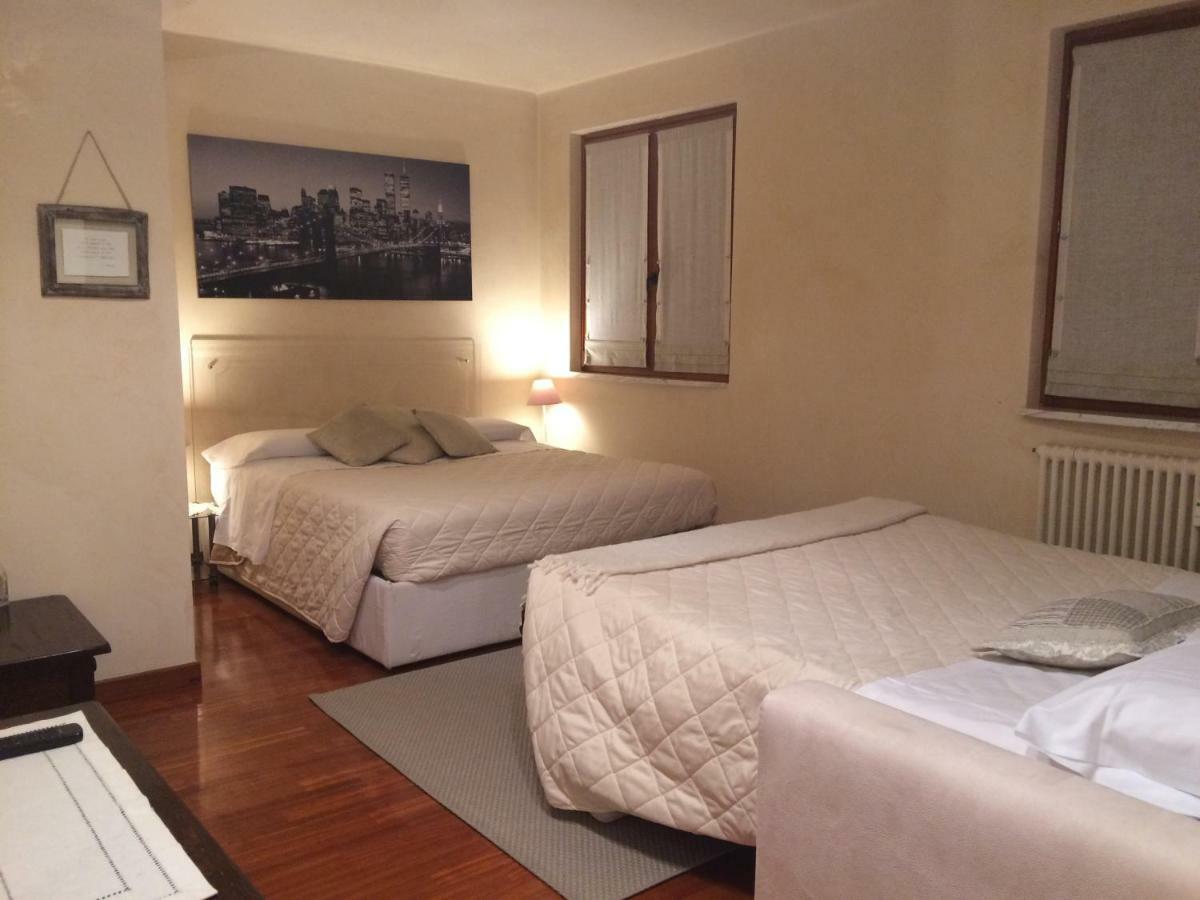 Mansardina Filarmonico 8 Apartment *