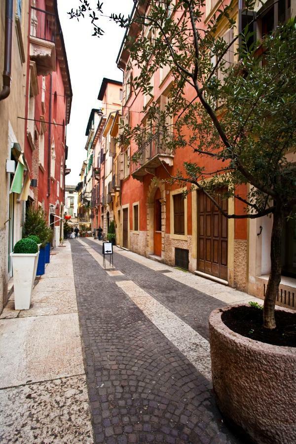 Le Cadreghe Verona