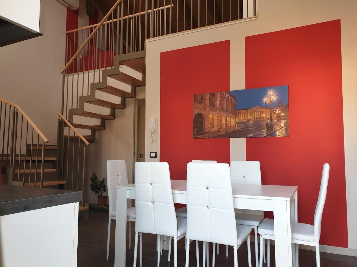 Dimora Rosso San Zeno - Wifi Veloce E Adatto Per Famiglie Apartamento *