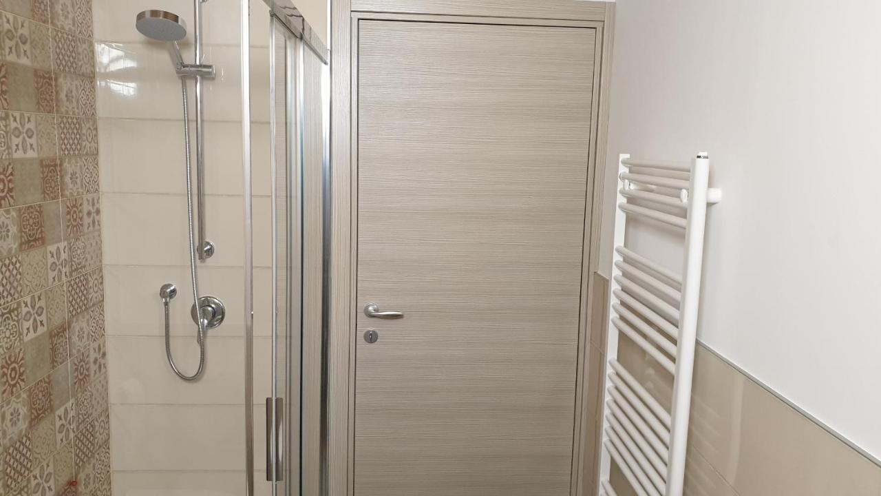 Apartamento Dimora Rosso San Zeno - Wifi Veloce E Adatto Per Famiglie *