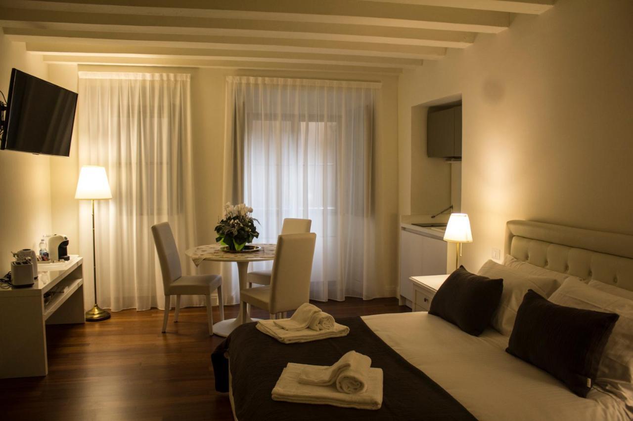 Appartamento Cavour44 - Palazzo Canossa